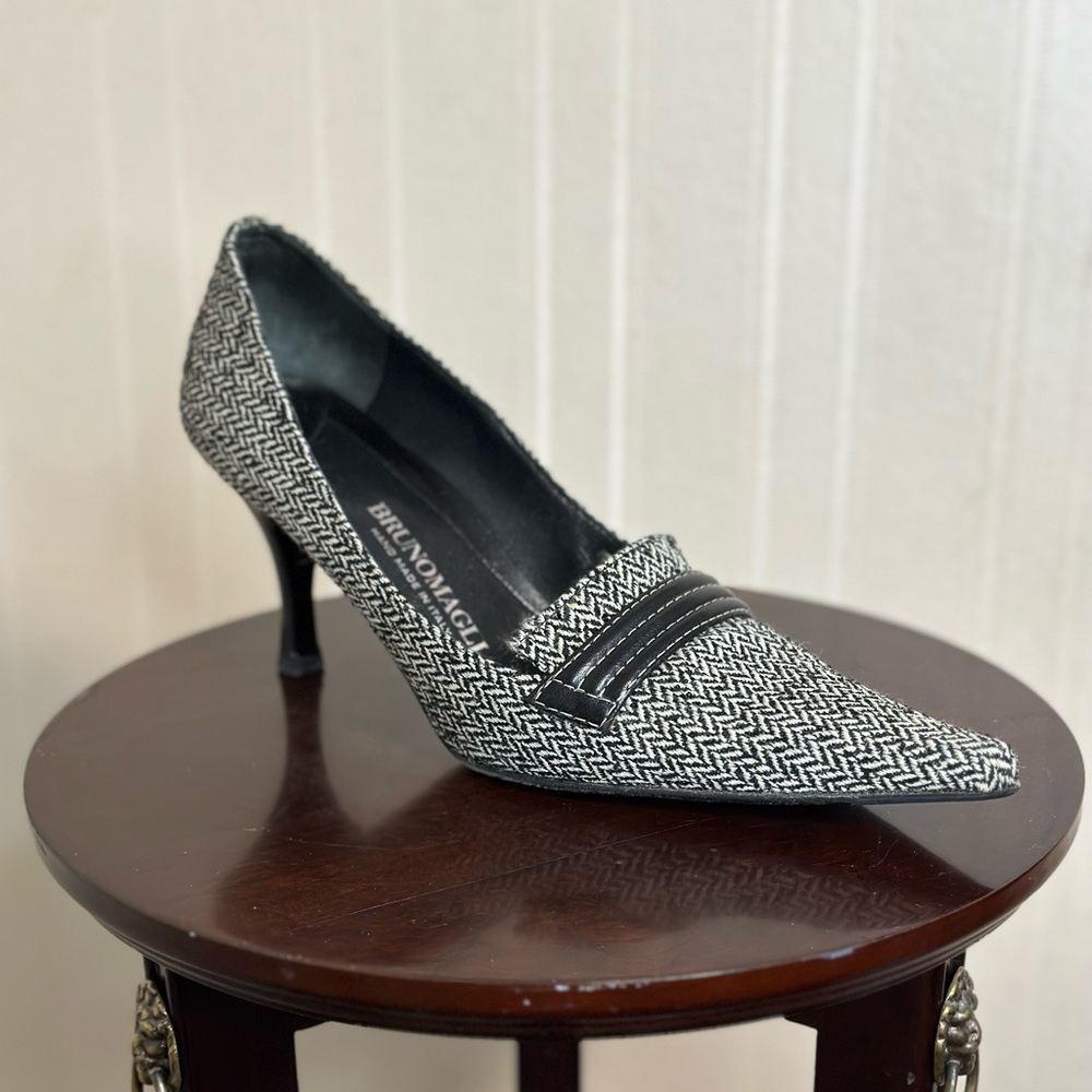 🍂BRUNO MAGLI Classic Heels Size 7
